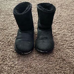 Toddler Girls short Black Classic Uggs